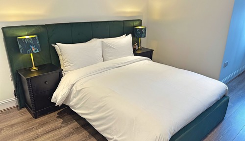 Apartamento ejecutivo, 1 cama de matrimonio grande, no fumadores, baño privado