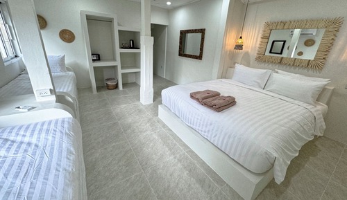Habitación cuádruple estándar