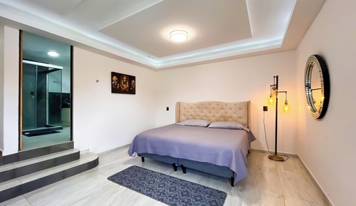 Habitación romántica, vistas al patio