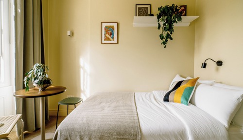 Estudio clásico, 1 cama doble, cocina básica