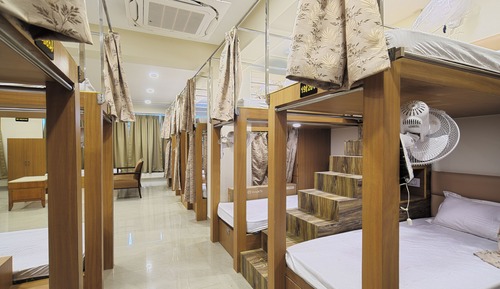 Dormitorio compartido económico
