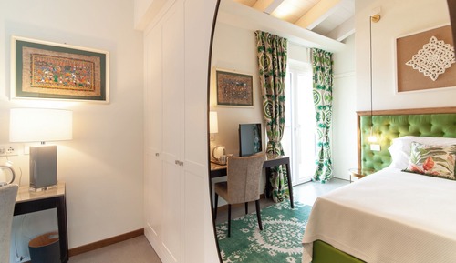Habitación Premium doble, vistas parciales al mar