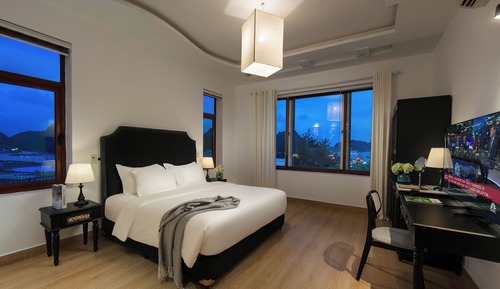 Suite estudio panorámica