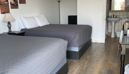 Habitación, 2 camas de matrimonio, no fumadores, baño privado