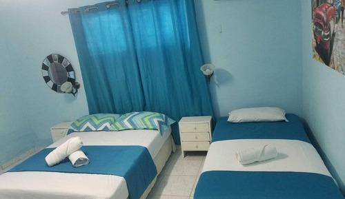 Habitación doble, no fumadores, baño privado