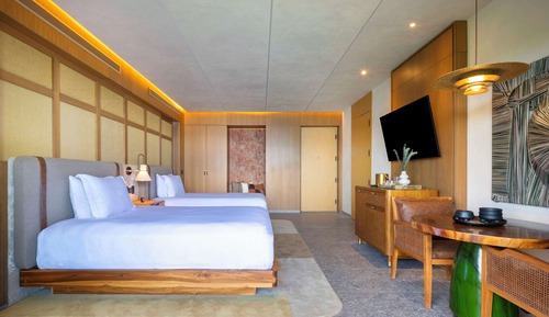 Ocean View 2 Queens Room