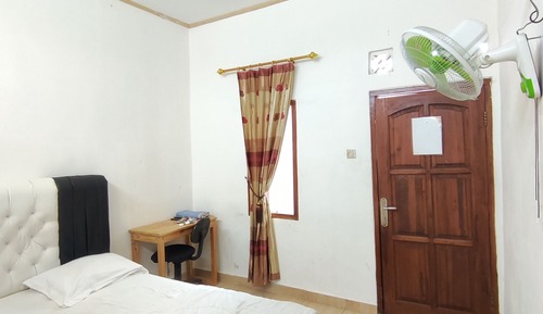 Habitación básica, vistas al patio