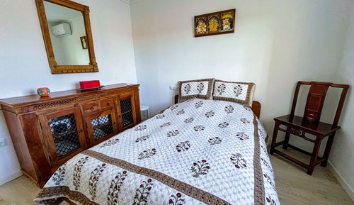 Habitación estándar doble, 1 cama doble, no fumadores, vistas al jardín