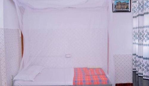 Habitación triple clásica, vistas a la ciudad
