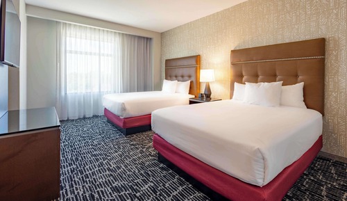 Suite Deluxe, varias camas, frigorífico y microondas (2 Rooms Upper Floor)