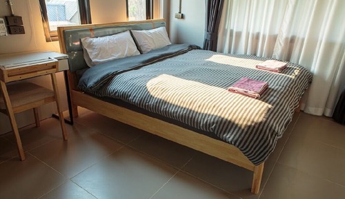 Casa en un árbol familiar, 2 habitaciones, no fumadores, vistas a la montaña