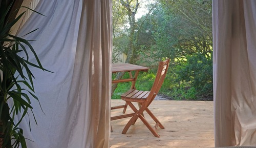 Design Cabin, Garden View