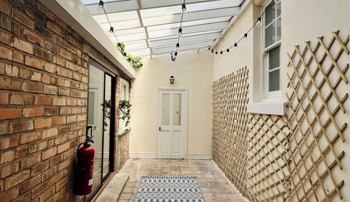 Apartamento, patio (Pet friendly)