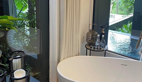 Habitación de luna de miel, vistas a la piscina