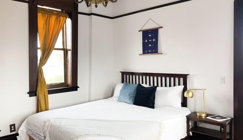 Habitación panorámica, 1 cama de matrimonio grande, bañera de hidromasaje, vistas parciales al mar