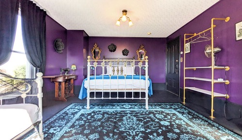 Habitación, varias camas, bañera, vistas al jardín