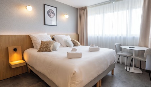 Estudio estándar, 1 cama de matrimonio, ducha adaptada, cocina básica