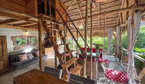 Bungalow, 4 habitaciones, cocina, vistas al jardín