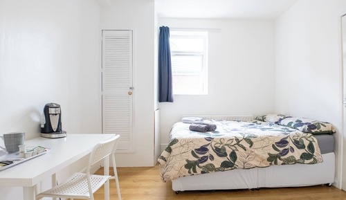 Habitación básica doble, baño privado