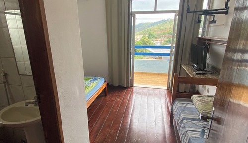 Habitación triple estándar, vistas a la ciudad