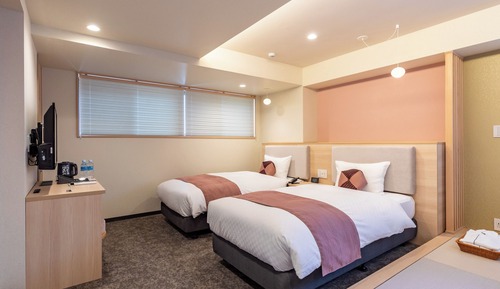 Habitación triple, no fumadores (Japanese Western style, with Defects)