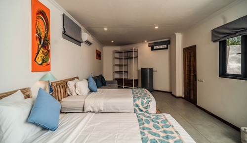 Habitación superior con 2 camas individuales