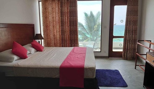 Habitación Deluxe con 1 cama doble o 2 individuales, vistas al mar