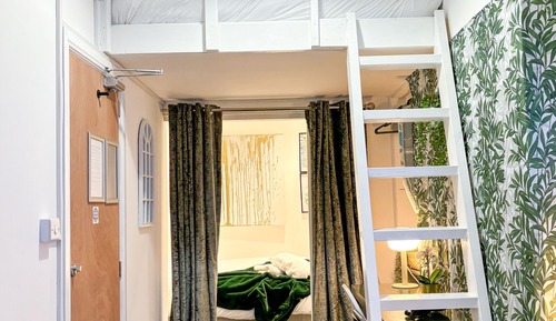 Apartamento Deluxe, baño compartido