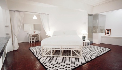 Deluxe Apartment, Balcony, Courtyard View