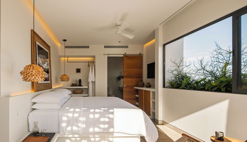 Habitación estándar, 1 cama de matrimonio grande (Corner King)