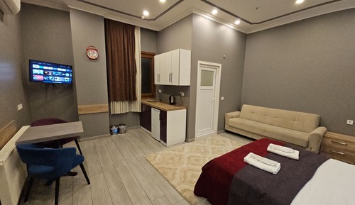 Quad Room