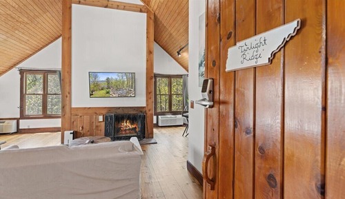 Suite estudio presidencial, 1 cama de matrimonio grande con sofá cama, vistas a la montaña