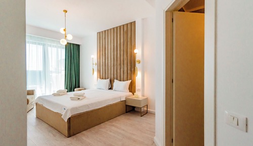 Ático Deluxe, 2 habitaciones, vistas parciales al mar