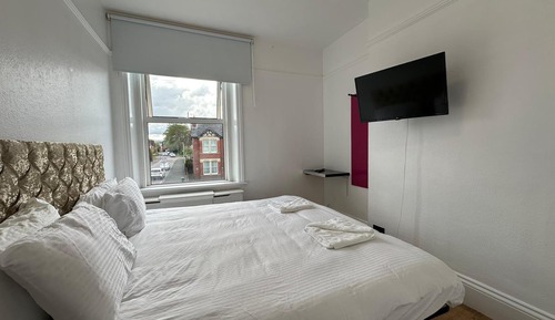 Casa básica, varias habitaciones