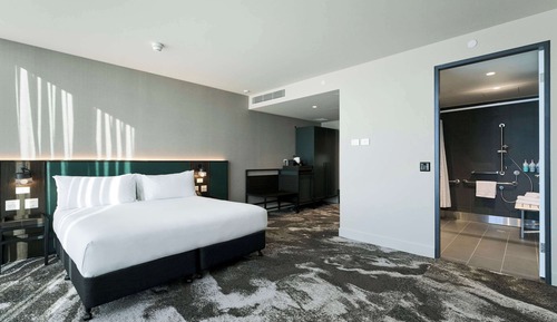 Habitación superior, 1 cama de matrimonio, accesible para personas con discapacidad
