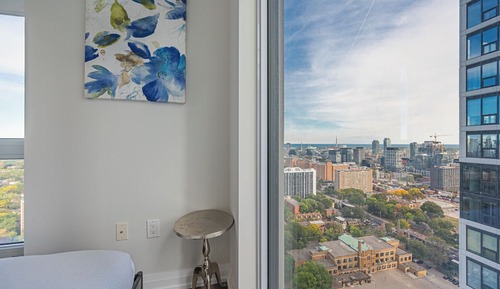 Elite Condo, 1 Queen Bed