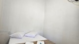 Economy Triple Room, Non Smoking, Private Bathroom