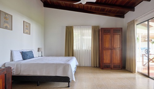 Habitación cuádruple familiar, varias camas