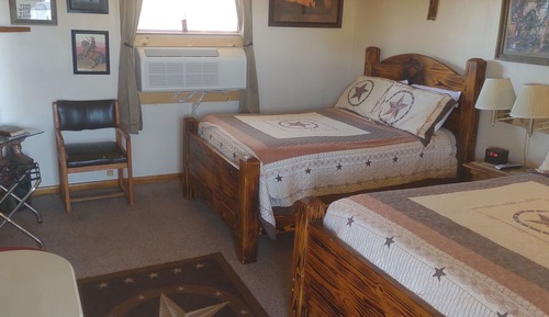 Suite estudio Deluxe, 2 camas de matrimonio, cocina básica, planta baja