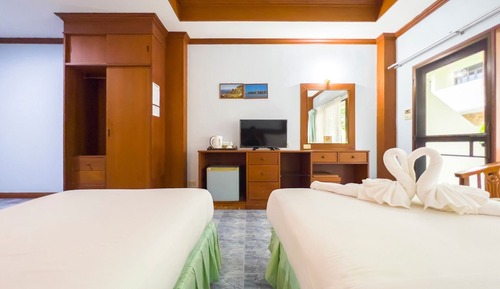 Habitación estándar con 1 cama doble o 2 individuales