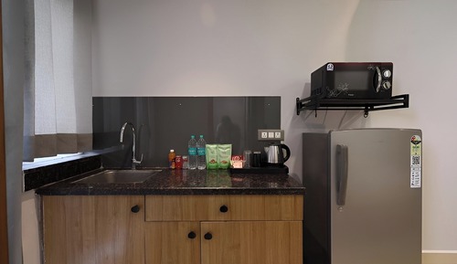 Habitación Deluxe con 2 camas individuales, cocina básica
