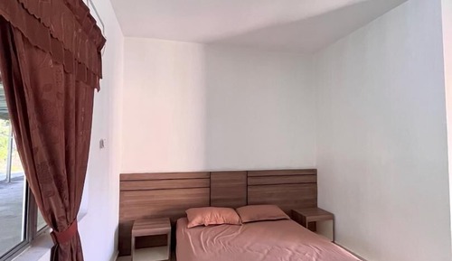 Habitación económica doble, 1 cama de matrimonio, no fumadores, baño privado