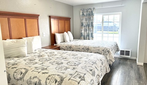 Suite, 2 camas de matrimonio, cocina básica