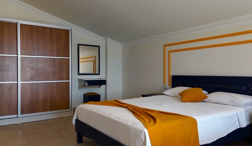 Suite familiar, vistas al mar