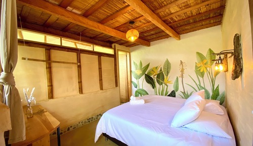 Habitación Deluxe con 1 cama doble o 2 individuales, vistas a la montaña