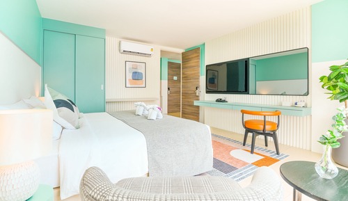 Habitación Business, balcón, vistas a la piscina