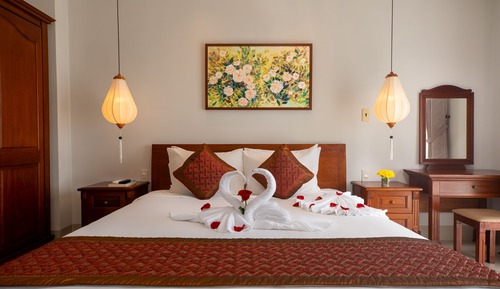 Deluxe Double Room With Window