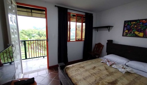 Habitación estándar doble, vistas a la montaña