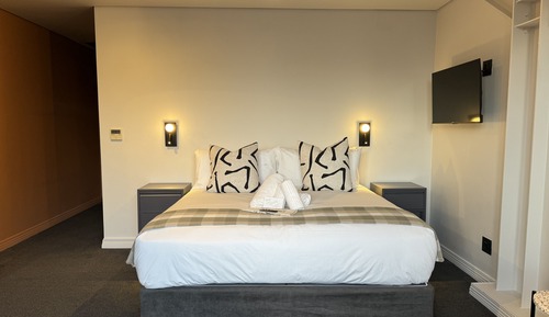 Habitación clásica con 1 cama doble o 2 individuales, vistas a la ciudad