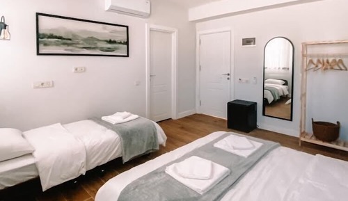 Habitación superior, varias camas, Se admiten mascotas, vistas al jardín